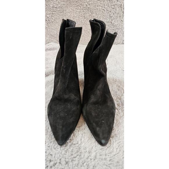 NEW Steve Madden THRIVED Black Suede Leather Notched Back Zip Boots Booties 9M - Picture 3 of 8
